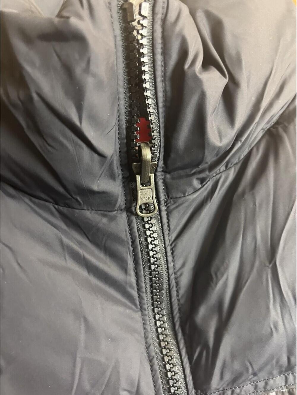 Supreme x The North Face Studded Nuptse Vest Mens M Black Puffer Hoody Jacket - Picture 9 of 15